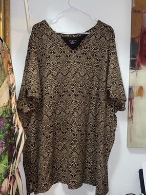 Catherines Black & Tan Printed V-Neck Tunic